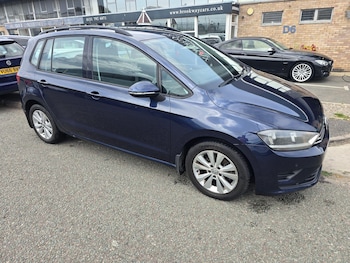 Used Volkswagen Golf SV 2015 for sale - 79348612: Photo