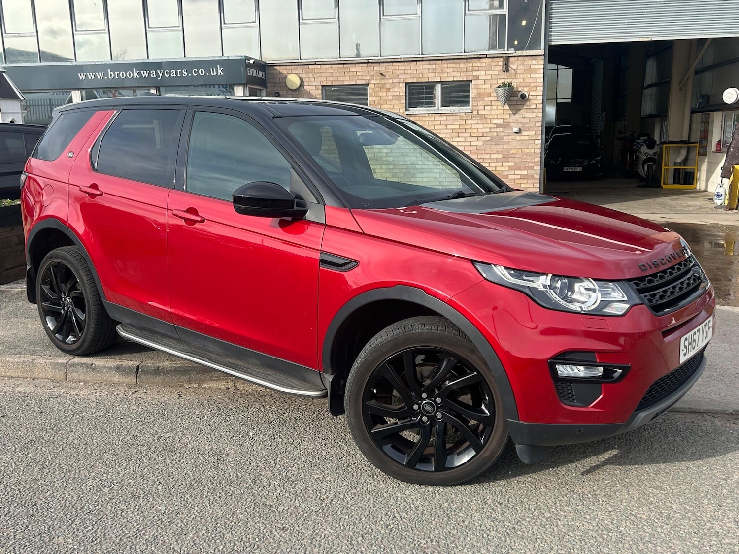 Used Land Rover Discovery Sport 2017 for sale - 78203931: Photo 19