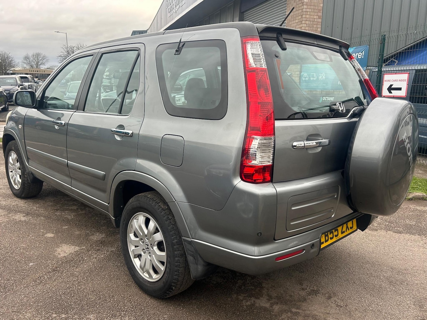 Used Honda CR-V 2006 for sale - 77267616: Photo 2