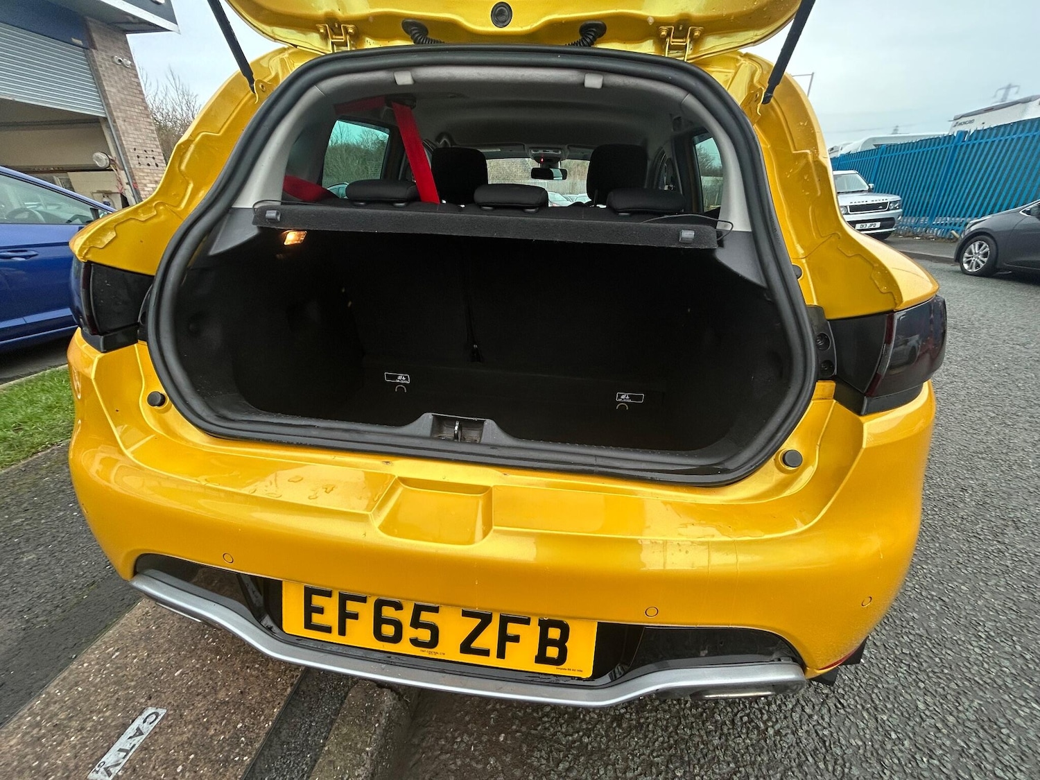 Used Renault Clio 2015 for sale - 77215693: Photo 27