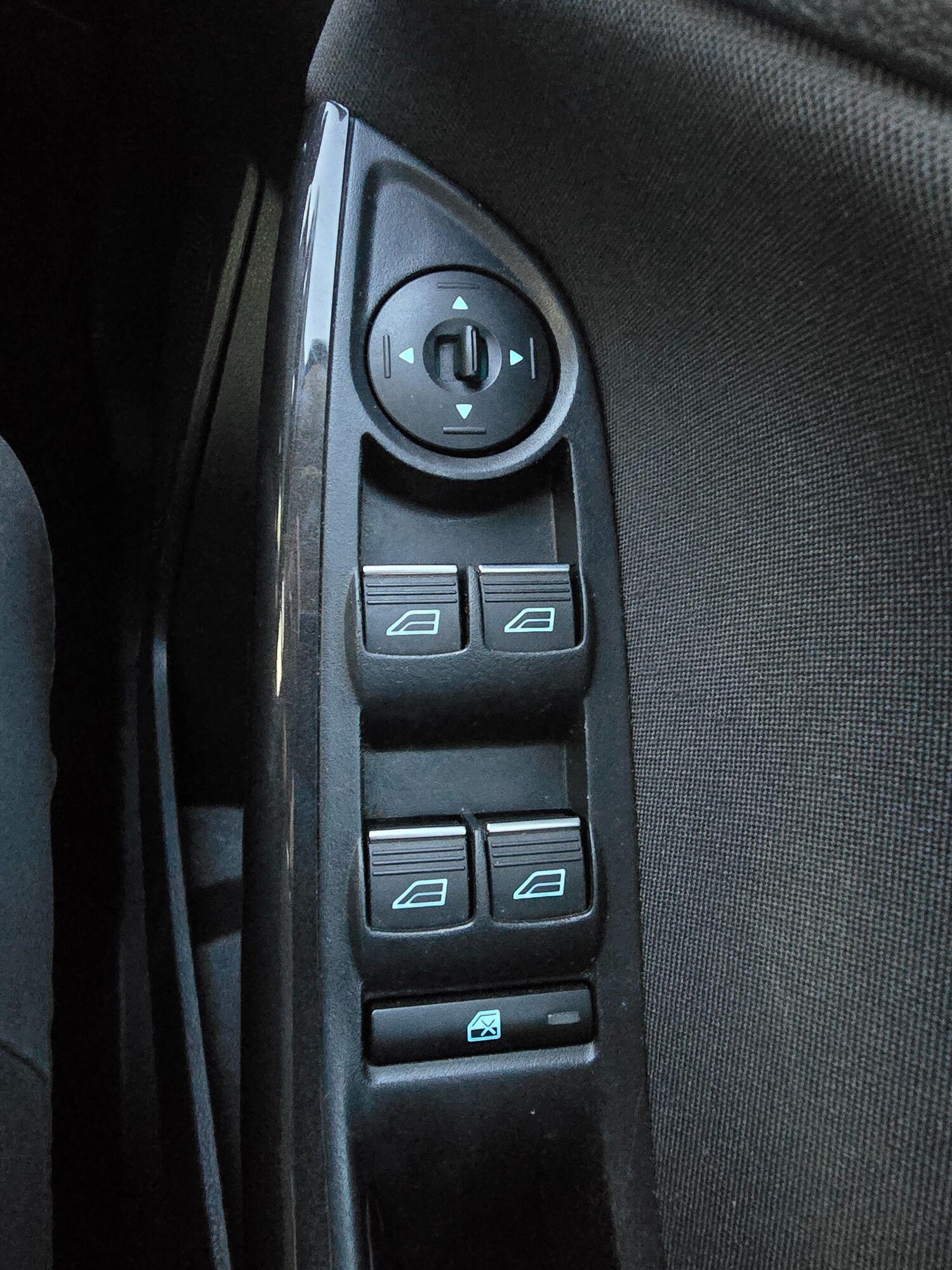 Used Ford Focus 2017 for sale - 76926717: Photo 32