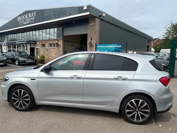 Used Fiat Tipo 2017 for sale - 79050143: Photo