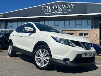 Used Nissan Qashqai 2015 for sale - 75588675: Photo