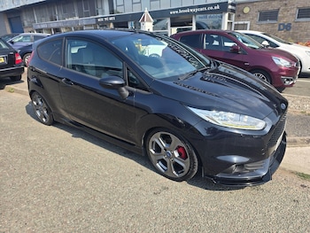 Used Ford Fiesta 2014 for sale - 79521182: Photo