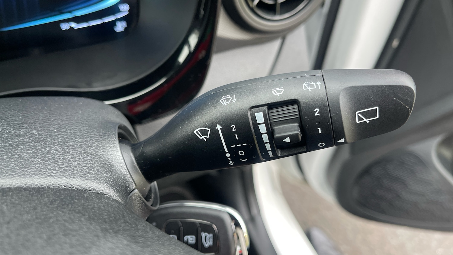 Used Hyundai i10 2025 for sale - 77088077: Photo 25