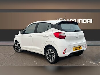 Used Hyundai i10 2025 for sale - 77088077: Photo