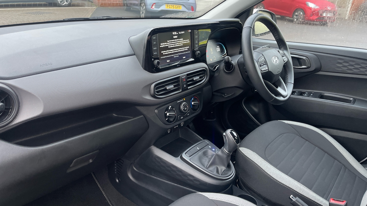 Used Hyundai i10 2025 for sale - 77088077: Photo 9