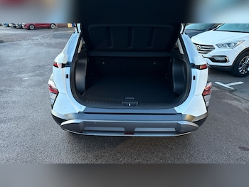 Used Hyundai KONA 2025 for sale - 76504410: Photo