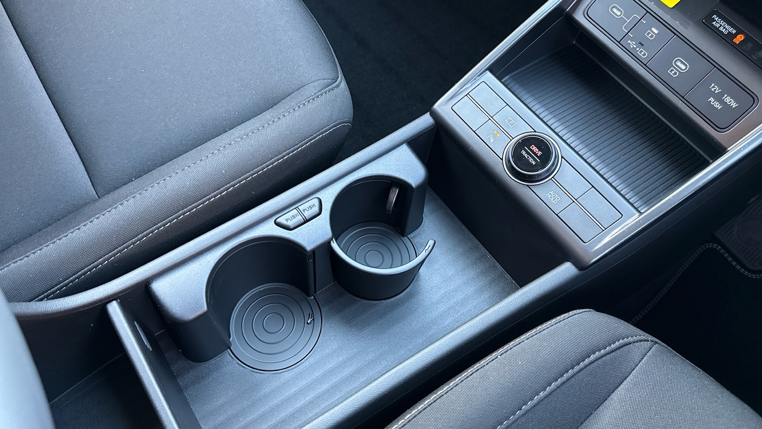 Used Hyundai KONA 2025 for sale - 76504415: Photo 13