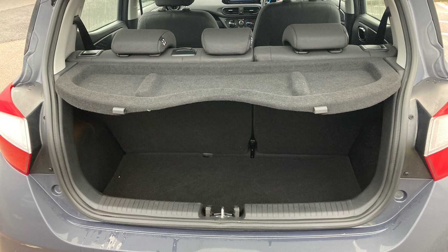 Used Hyundai i10 2025 for sale - 77106430: Photo 43