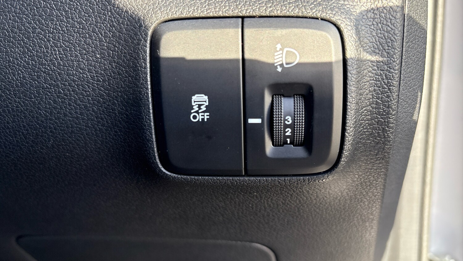 Used Hyundai i10 2024 for sale - 76545219: Photo 34