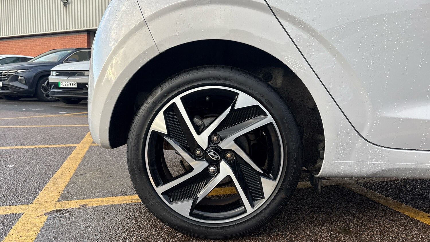 Used Hyundai i10 2024 for sale - 76545219: Photo 7