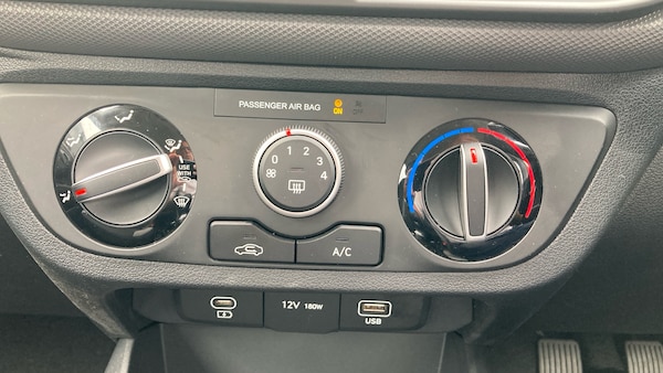 Used Hyundai i10 2025 for sale - 76170984: Photo 28