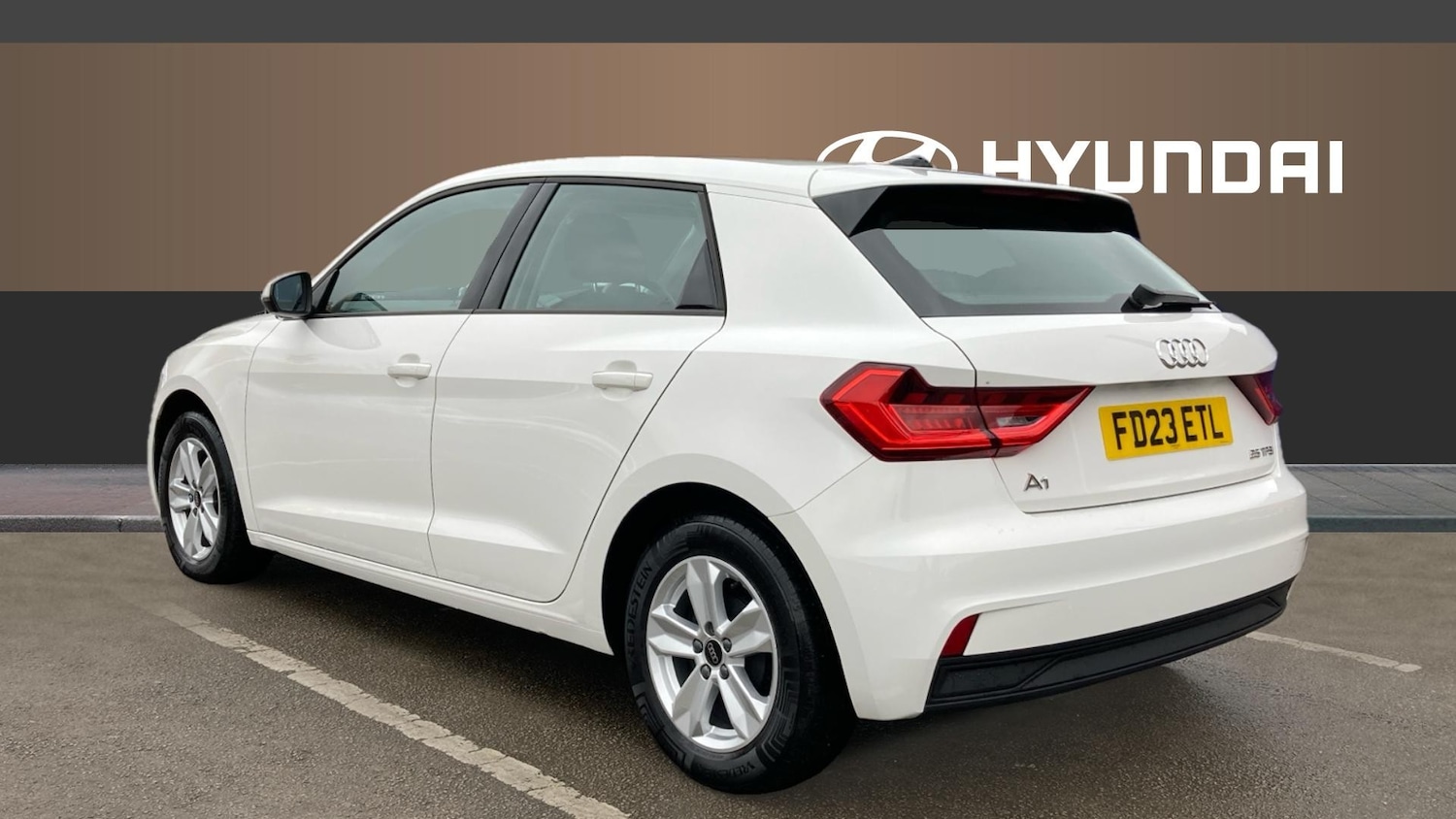 Used Audi A1 2023 for sale - 76479501: Photo 2