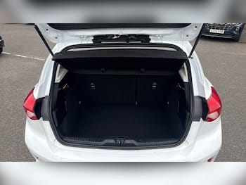 Used Ford Focus 2019 for sale - 79842436: Photo