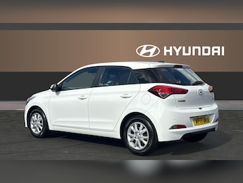 Used Hyundai i20 2017 for sale - 79476494: Photo