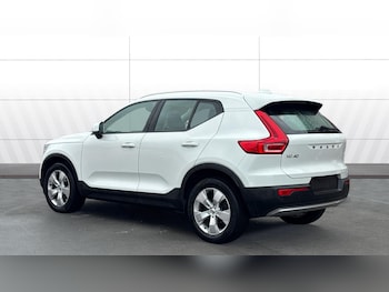 Used Volvo XC40 2022 for sale - 75689242: Photo