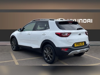 Used Kia Stonic 2018 for sale - 77567598: Photo