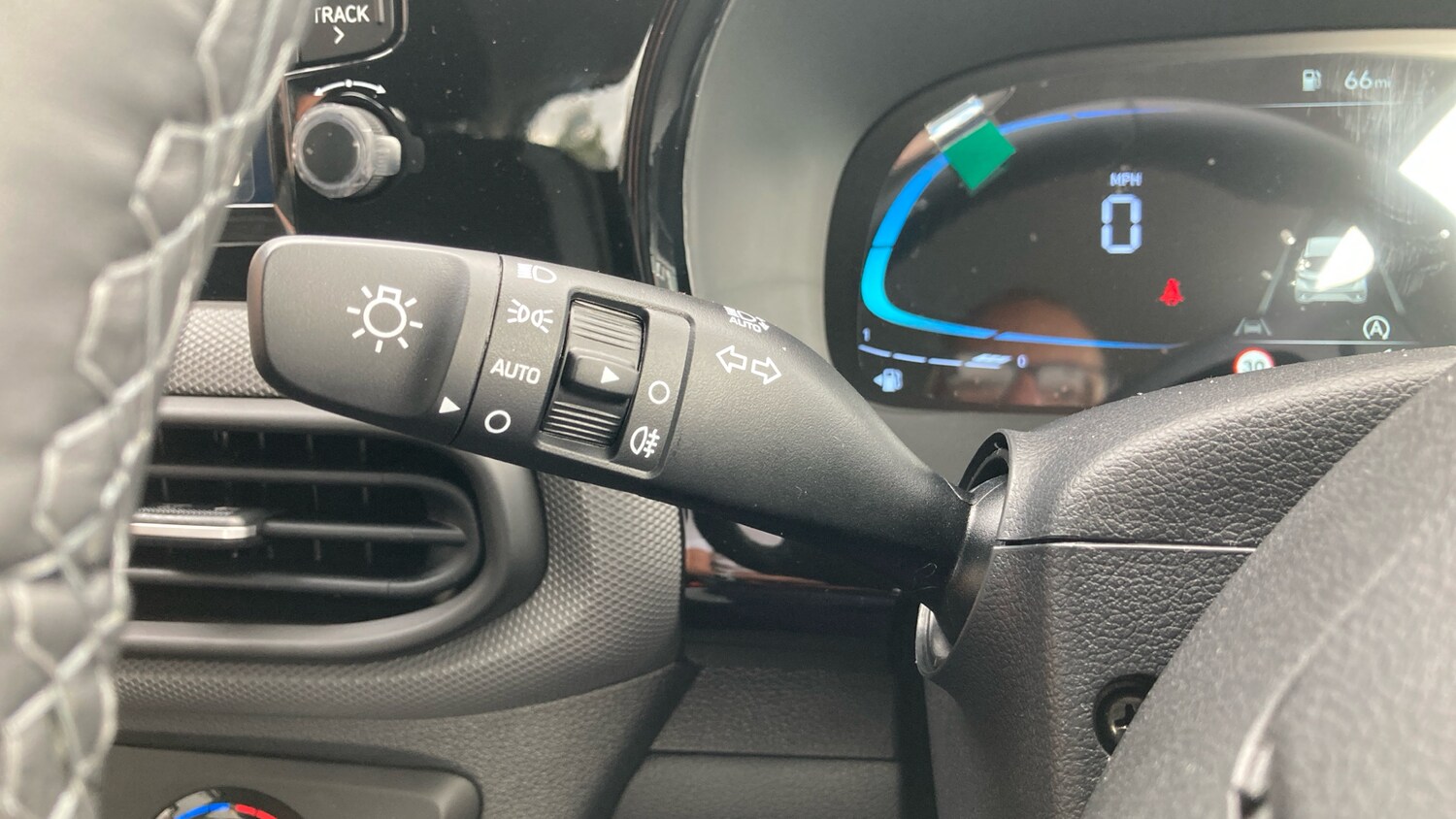 Used Hyundai i10 2025 for sale - 76170985: Photo 37