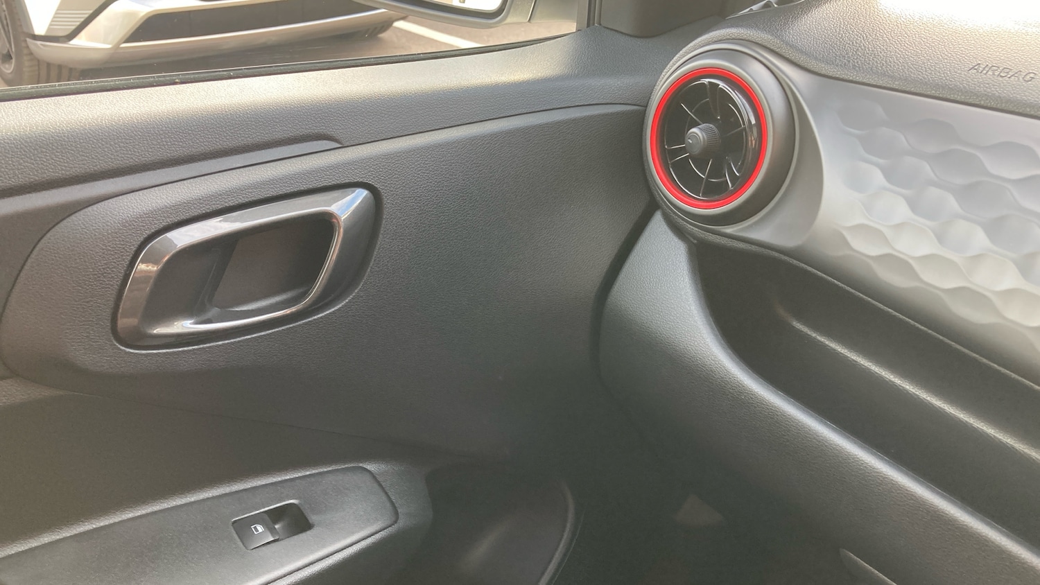 Used Hyundai i10 2025 for sale - 76170981: Photo 32