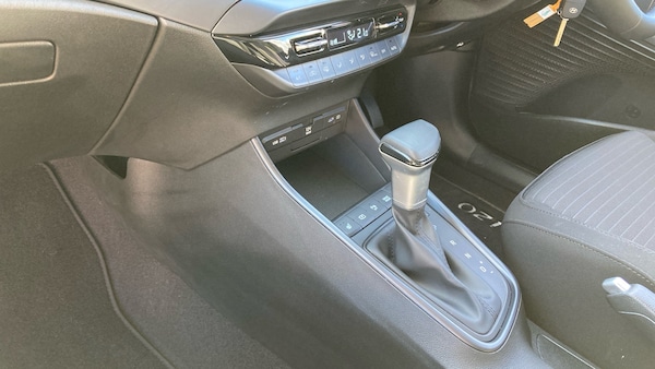 Used Hyundai i20 2022 for sale - 76302916: Photo 13