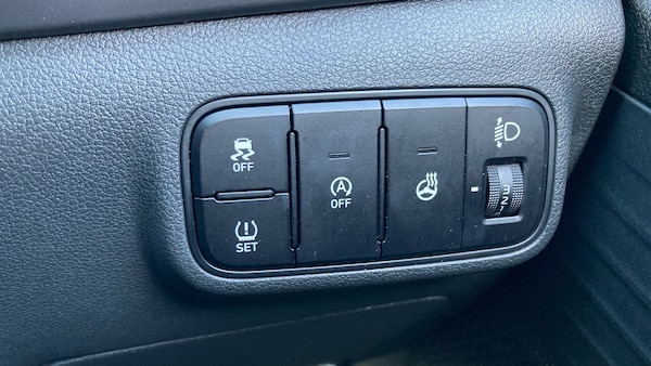 Used Hyundai i20 2022 for sale - 76302916: Photo 29