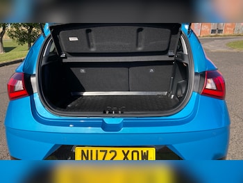 Used Hyundai i20 2022 for sale - 76302916: Photo 4