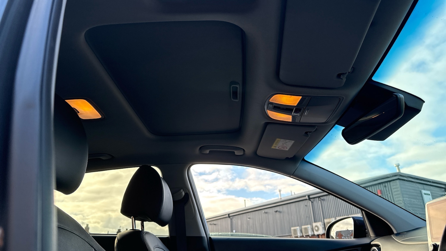 Used Hyundai KONA 2023 for sale - 76526451: Photo 26