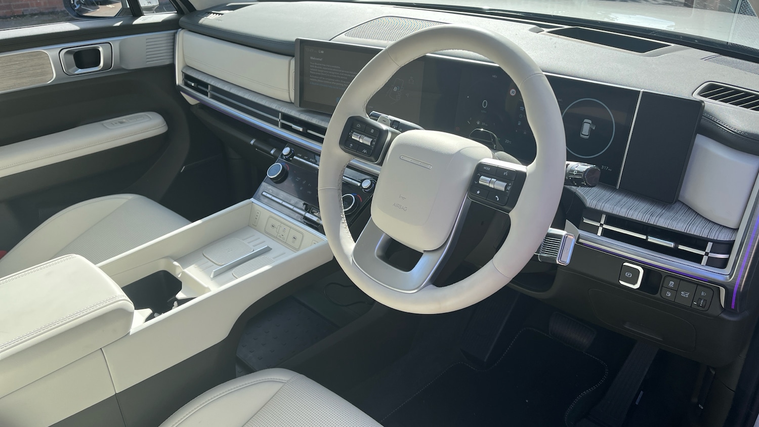 Used Hyundai Santa Fe 2025 for sale - 76835291: Photo 11