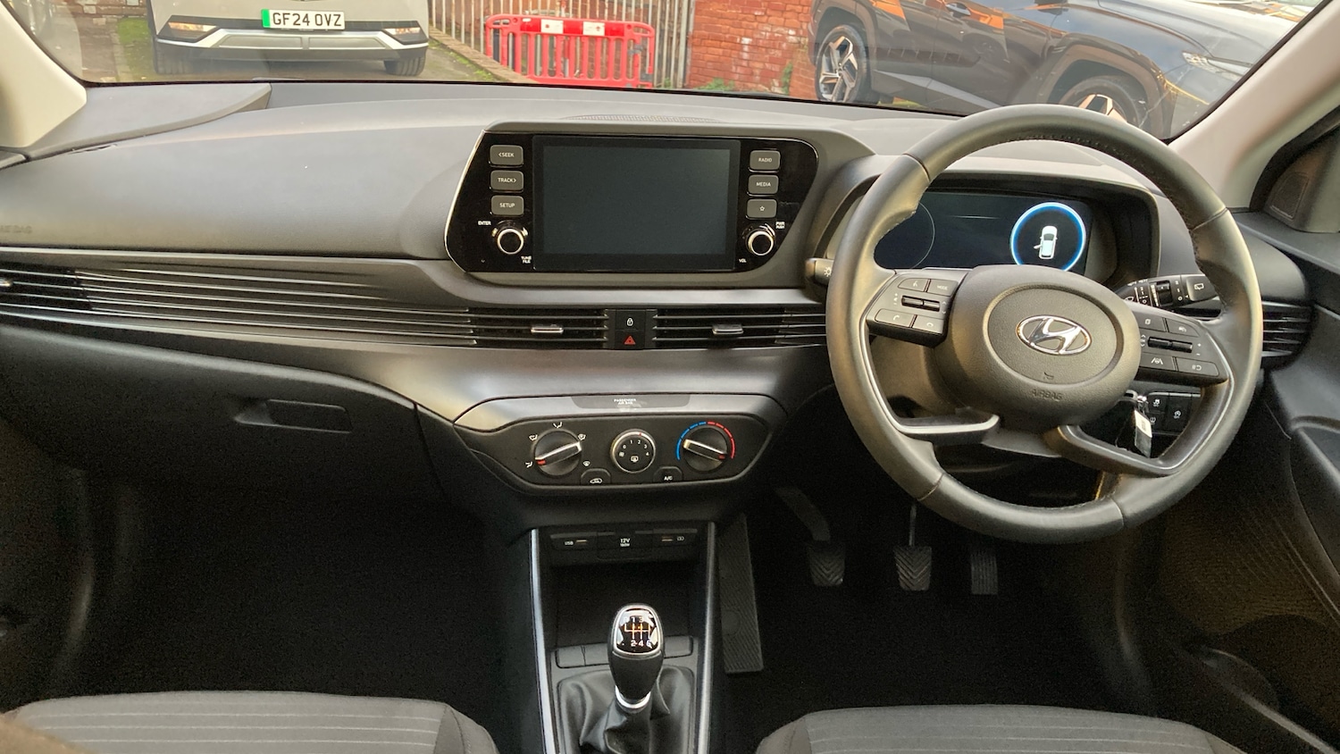 Used Hyundai i20 2023 for sale - 77046144: Photo 10