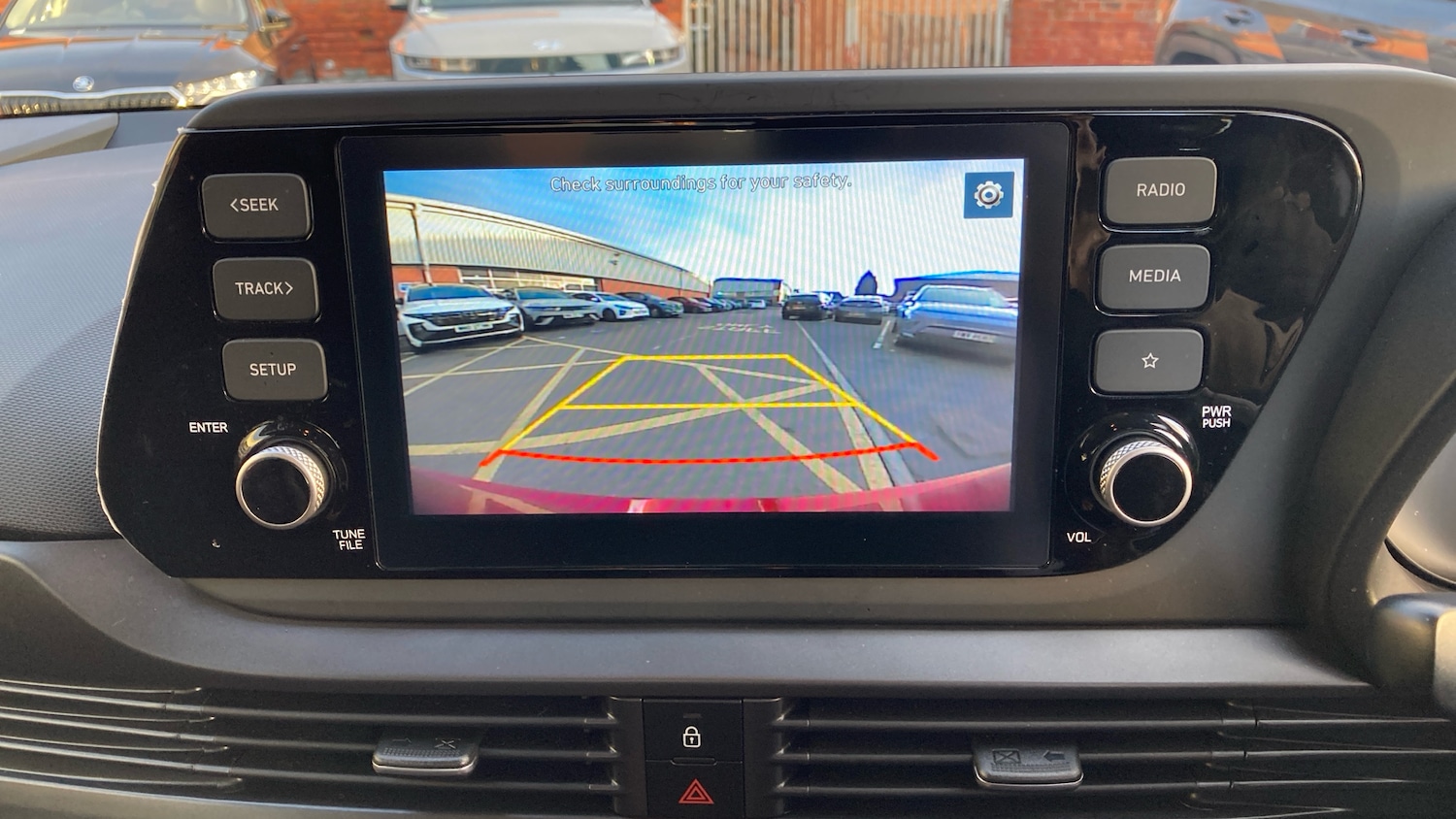 Used Hyundai i20 2023 for sale - 77046144: Photo 30