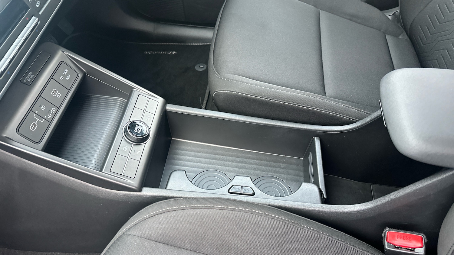 Used Hyundai KONA 2025 for sale - 77088080: Photo 13