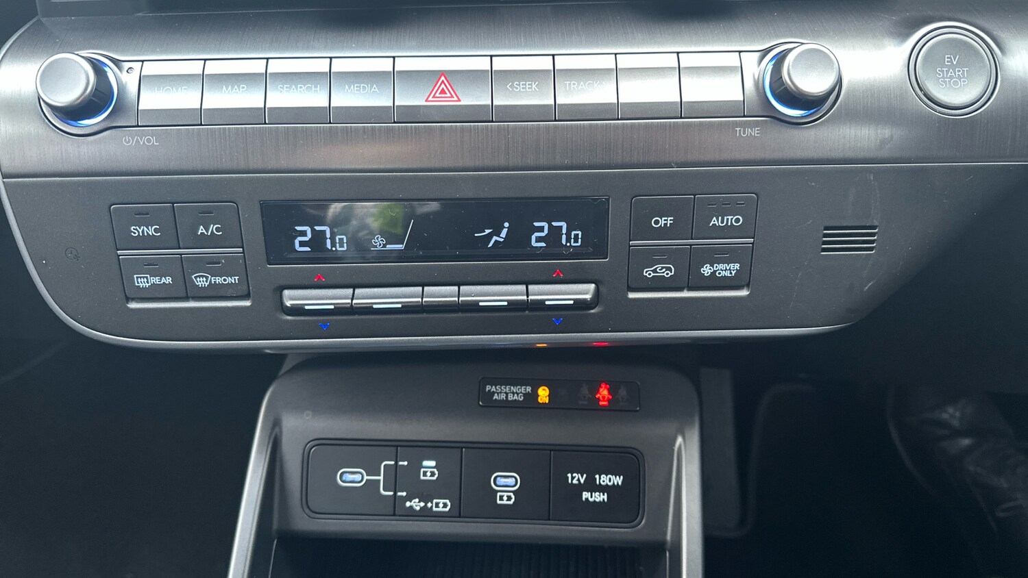 Used Hyundai KONA 2025 for sale - 77088080: Photo 22