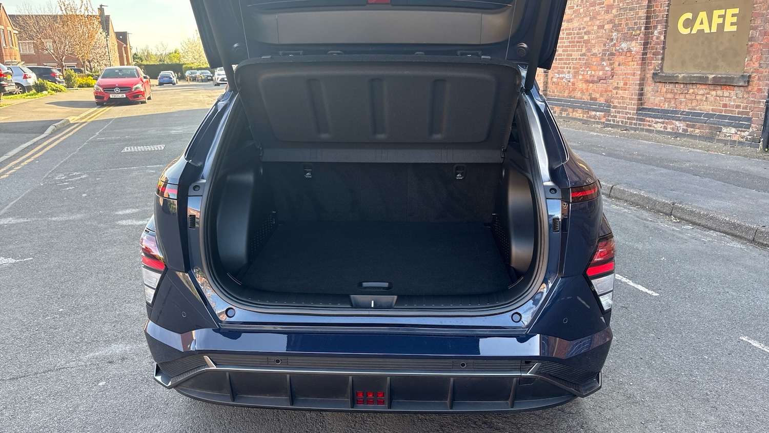 Used Hyundai KONA 2025 for sale - 78197260: Photo 4