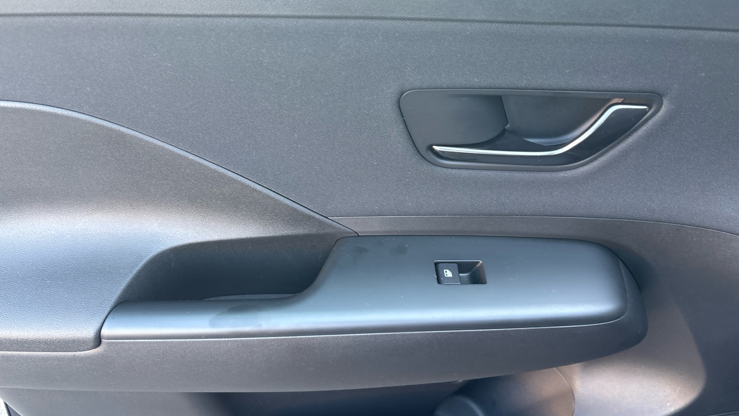 Used Hyundai KONA 2025 for sale - 78197260: Photo 41