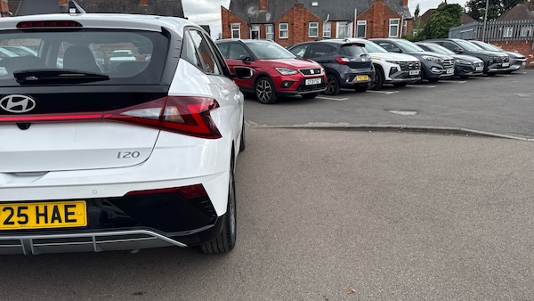 Used Hyundai i20 2025 for sale - 76252276: Photo 37