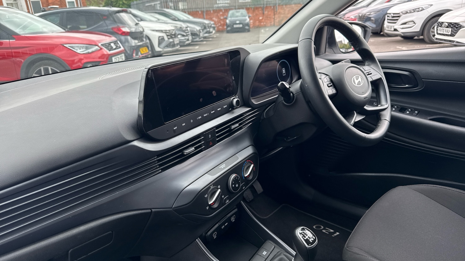 Used Hyundai i20 2025 for sale - 76252276: Photo 9