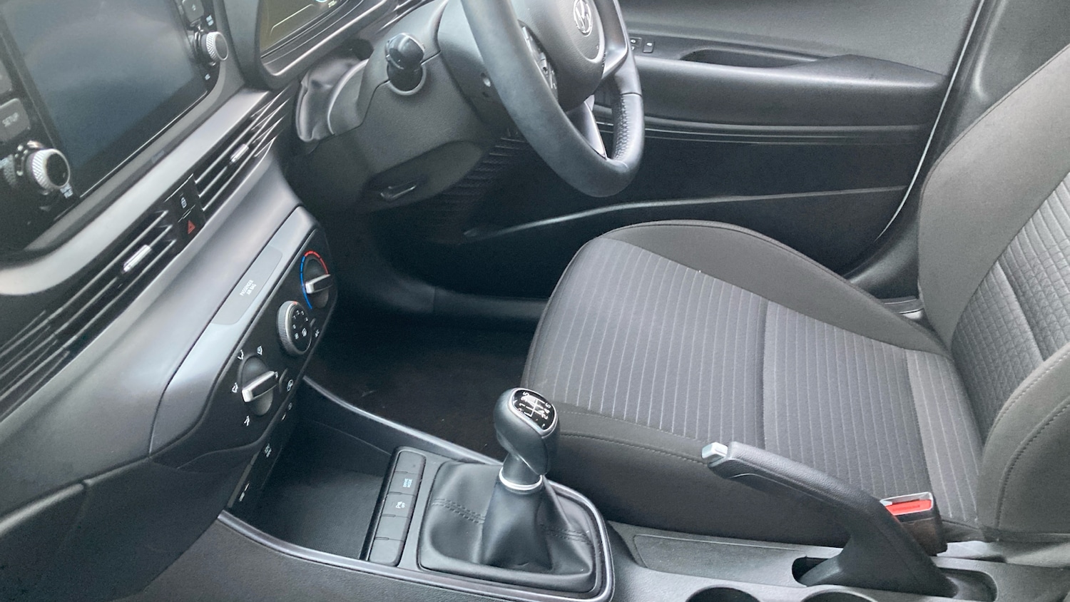 Used Hyundai i20 2022 for sale - 77544574: Photo 13