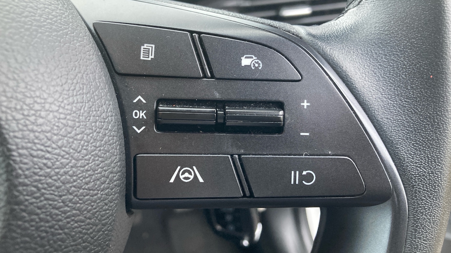 Used Hyundai i20 2022 for sale - 77544574: Photo 25