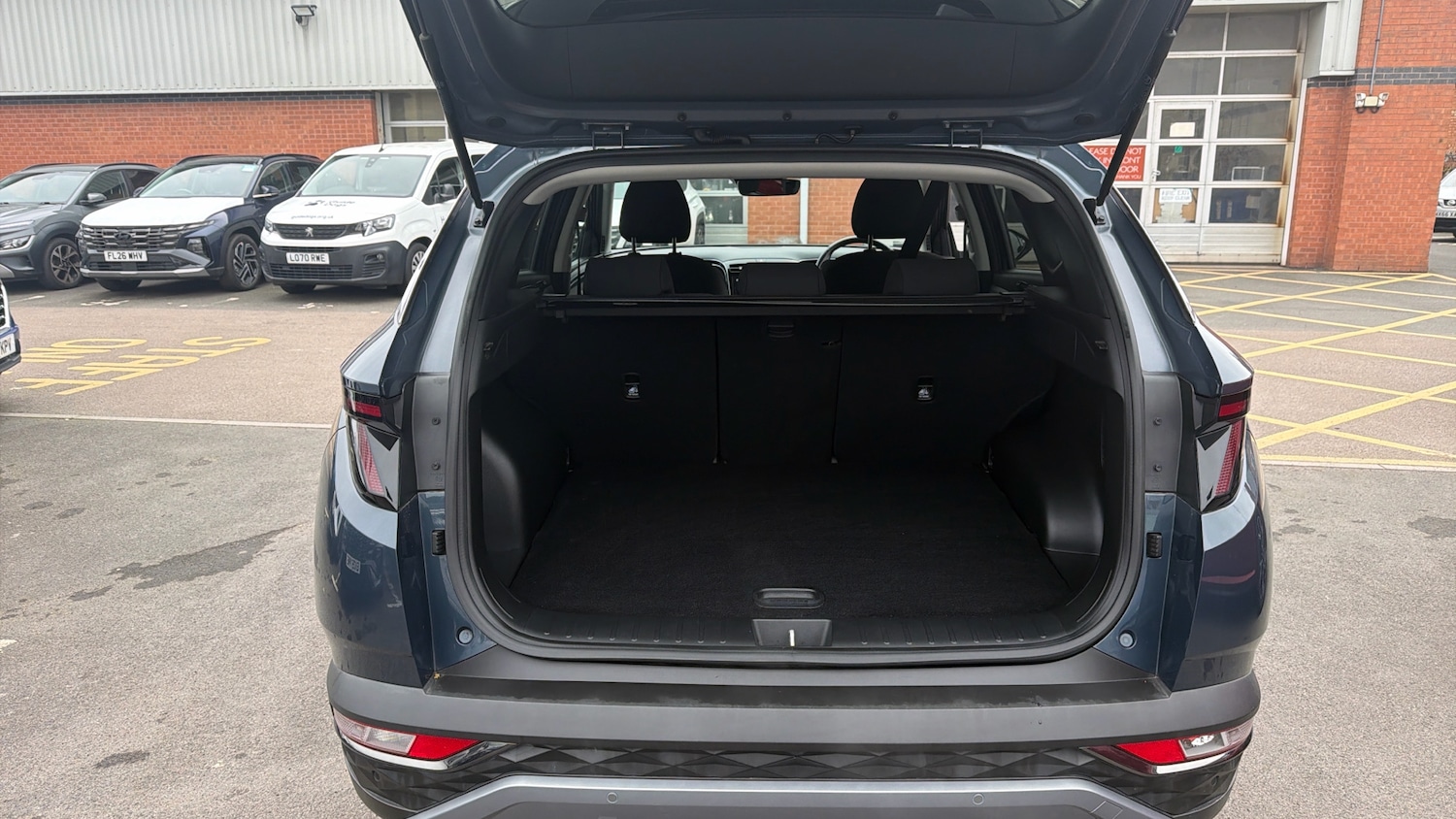 Used Hyundai TUCSON 2021 for sale - 77565213: Photo 4