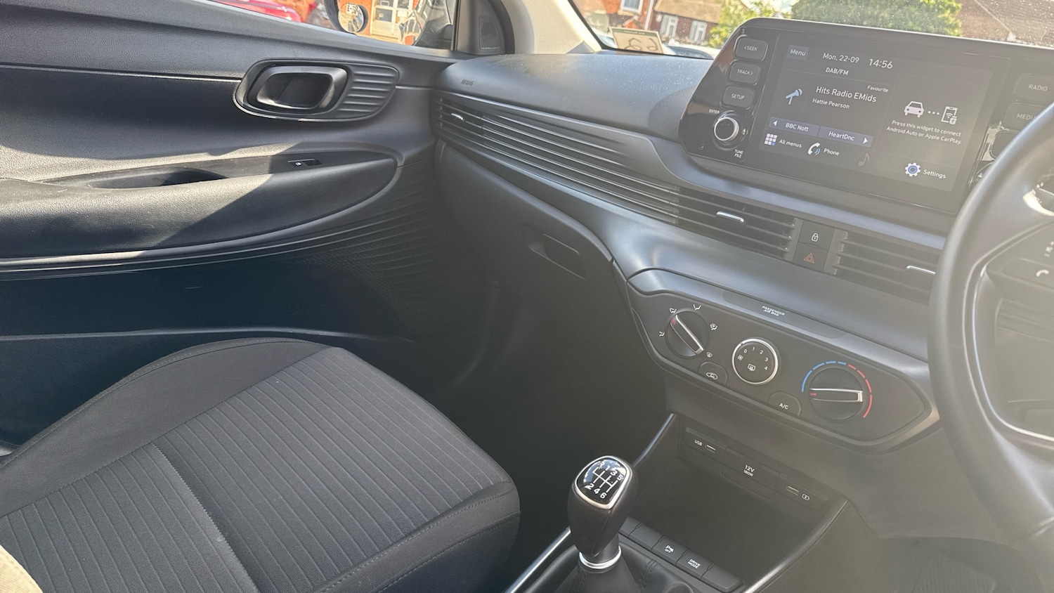 Used Hyundai i20 2023 for sale - 76156543: Photo 14