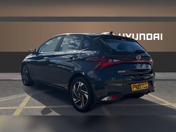 Used Hyundai i20 2023 for sale - 76156543: Photo 2