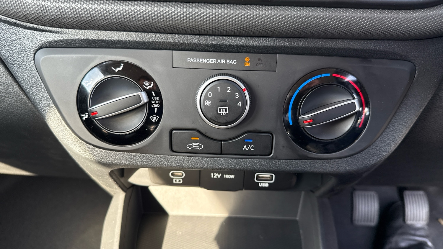 Used Hyundai i10 2025 for sale - 76393435: Photo 24