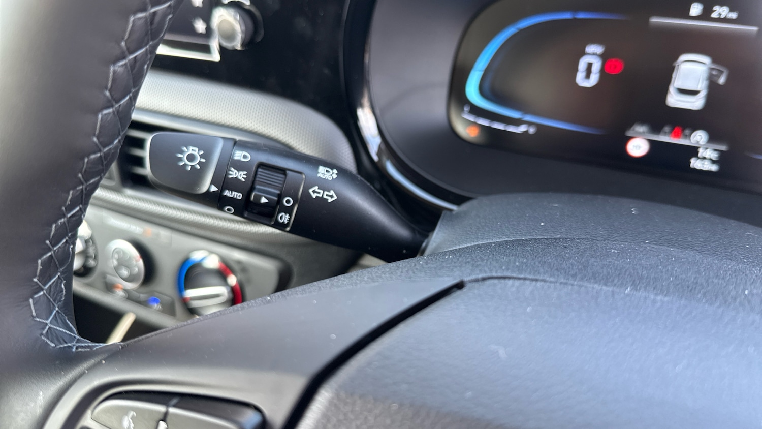 Used Hyundai i10 2025 for sale - 76393435: Photo 33