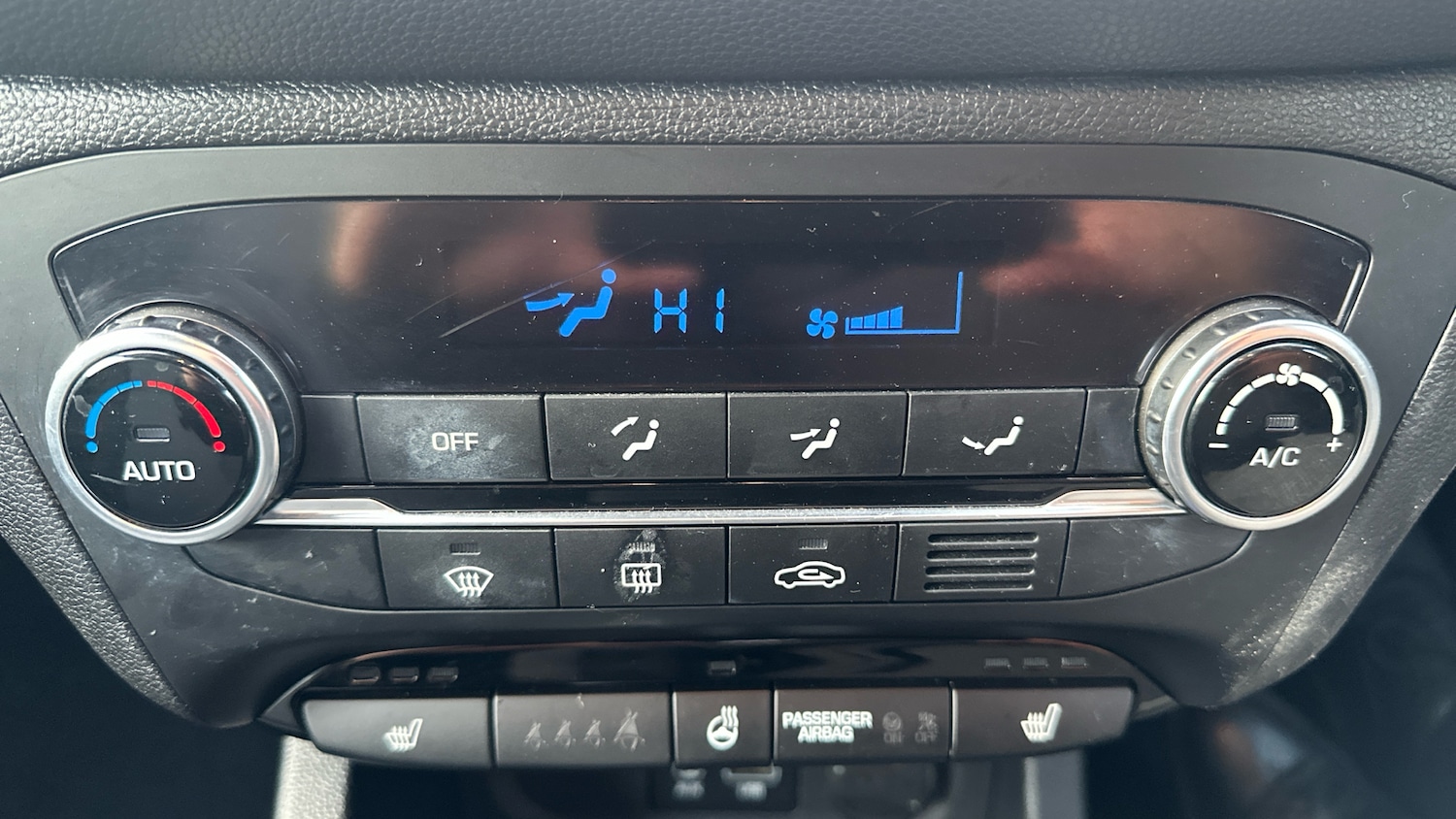 Used Hyundai i20 2017 for sale - 76653081: Photo 23