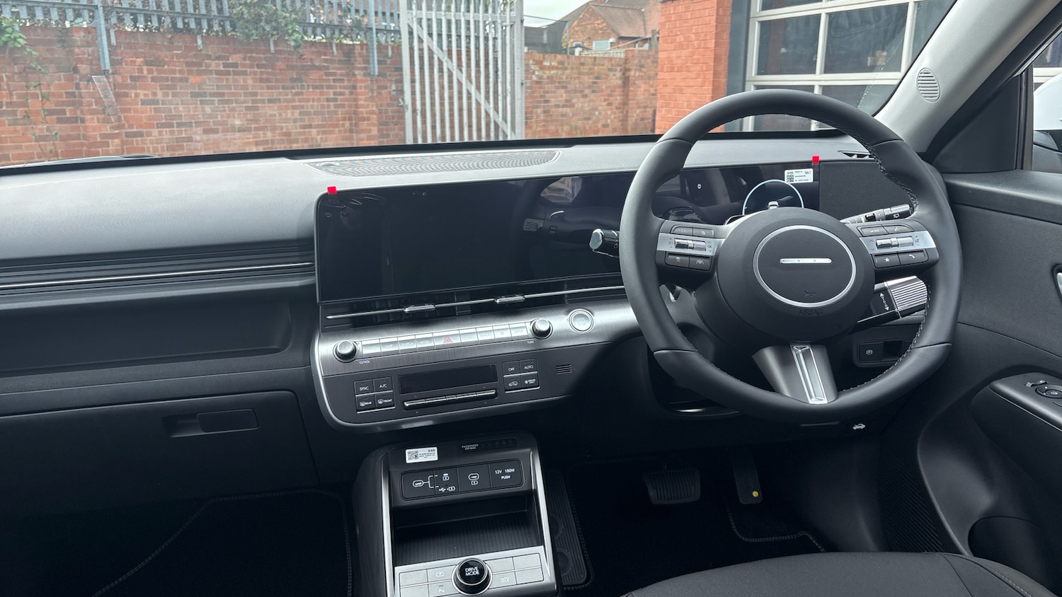 Used Hyundai KONA 2025 for sale - 76891613: Photo 10