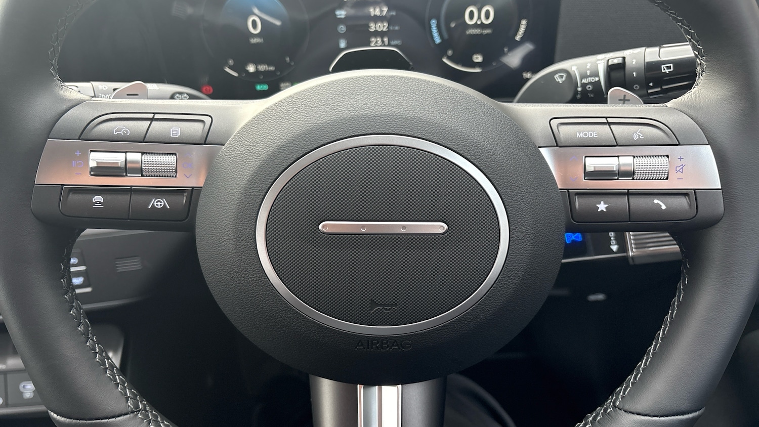 Used Hyundai KONA 2025 for sale - 76891613: Photo 32