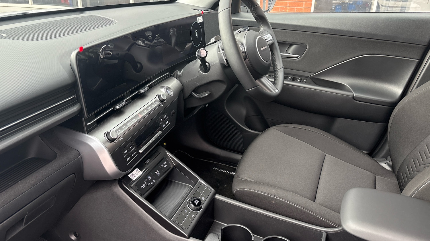 Used Hyundai KONA 2025 for sale - 76891613: Photo 9