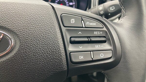 Used Hyundai i10 2023 for sale - 76156544: Photo 20