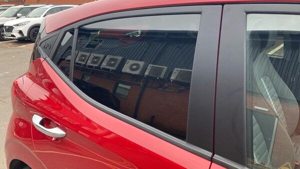Used Hyundai i10 2023 for sale - 76156544: Photo 25